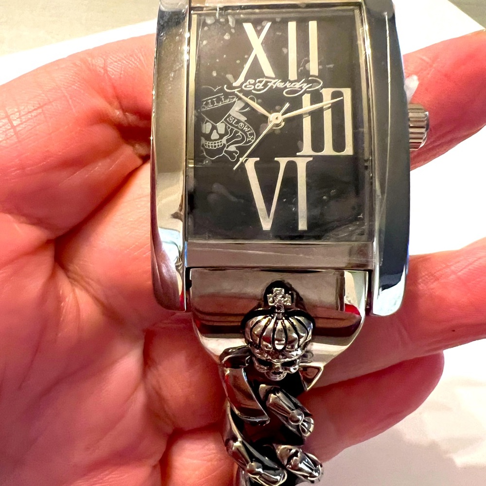 Ed hardy unisex watch in stainless steel.